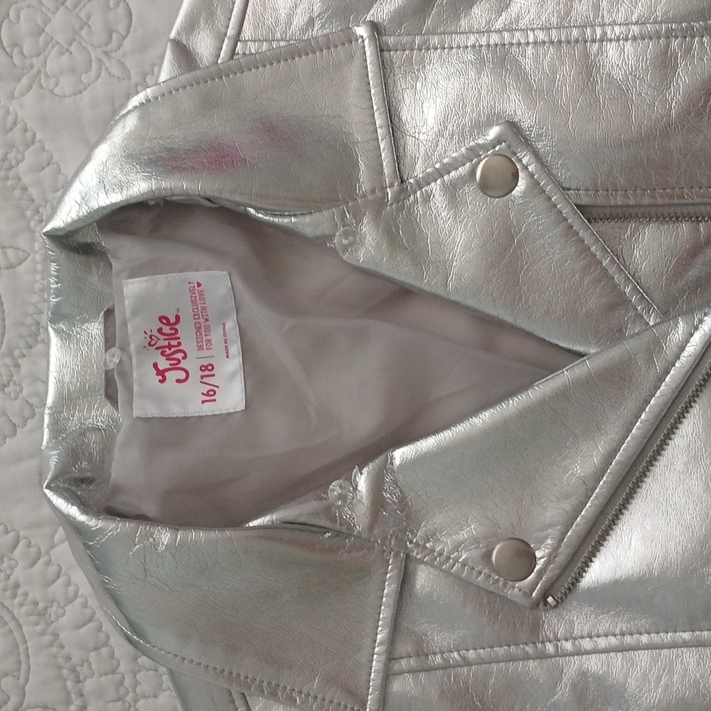 Y2K Silver Faux Leather Jacket (from Justice) - Picture 4 of 4